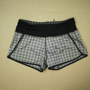 Lululemon Tracker II Running Shorts Women's Sz 4 Gray Houndstooth Built In Liner